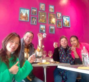 repas au restaurant les demoiselles d'asie avec thierry garcia et delphine